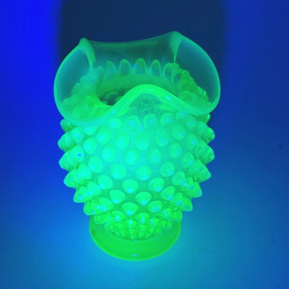 Vtg Fenton Uranium Hobnail Ruffle Vase Green Opalescent 3.5 Inch UV Reactive